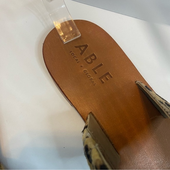 Able Margarete Leopard Print Fur Leather Sandals Flats Slides Slip on Cheetah - Picture 2 of 10